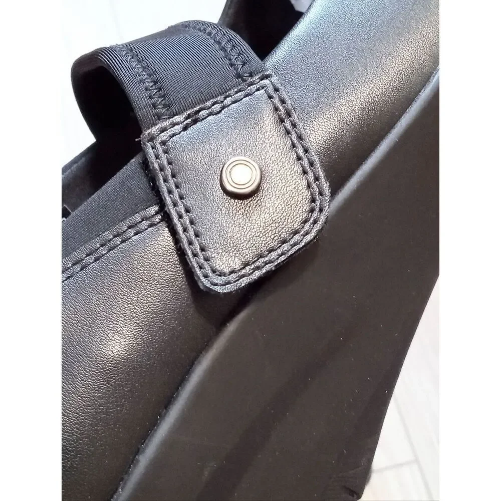 (D-4791) Clarks Suttyn May Sz 9.5